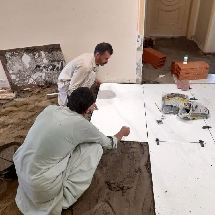 مقاول ترميم