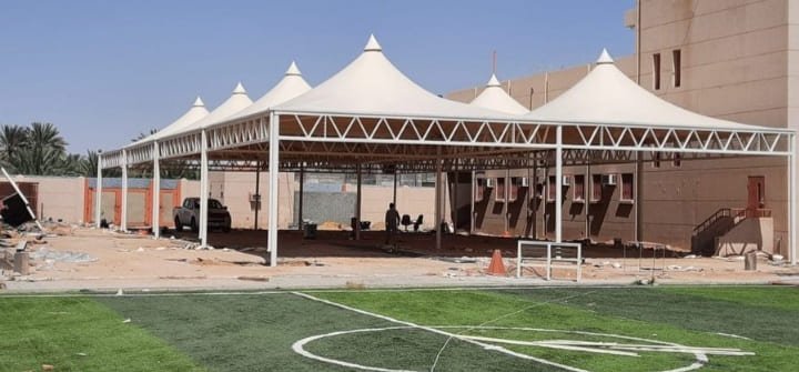 مظلات الملاعب في جدة