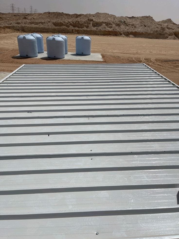 سقف ساندويتش بنل مقاوم للحرارة في جدة